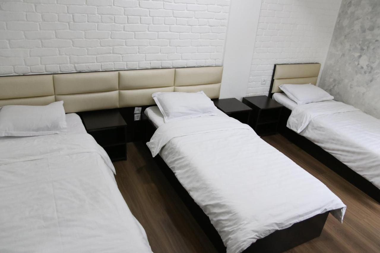Orion Hotel Tasjkent Buitenkant foto
