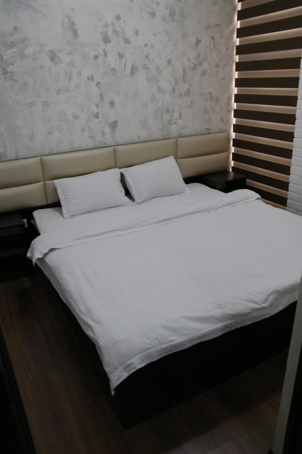 Orion Hotel Tasjkent Buitenkant foto